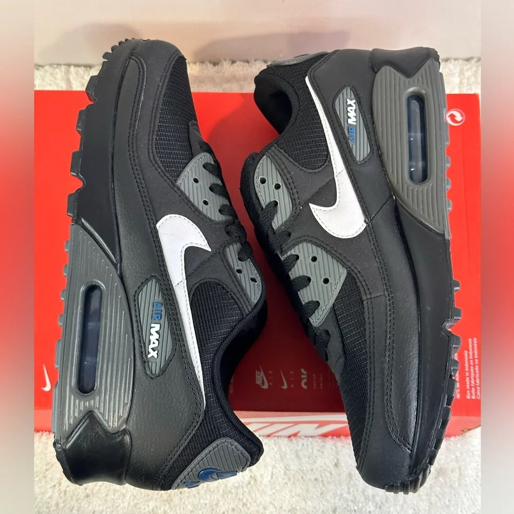 Nike Air Max 90